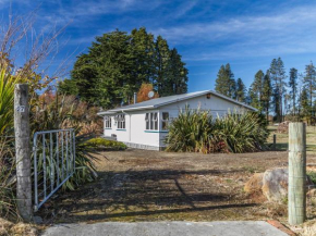 Snowcano Cottage - Rangataua Holiday Home, Ohakune